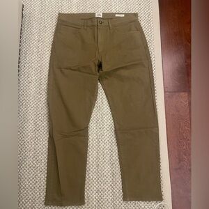 listing-status-banner